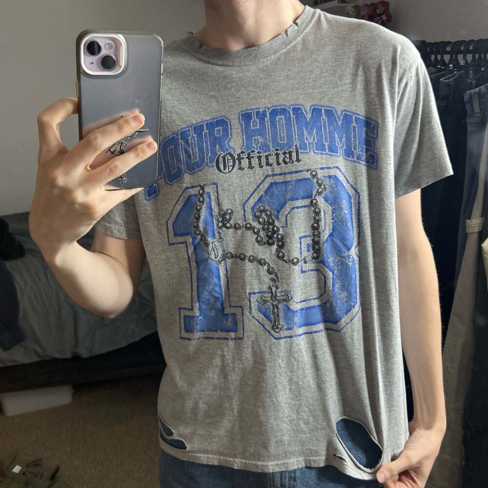 boohooMAN Pour Homme Official 13 Distressed Graphic T-Shirt